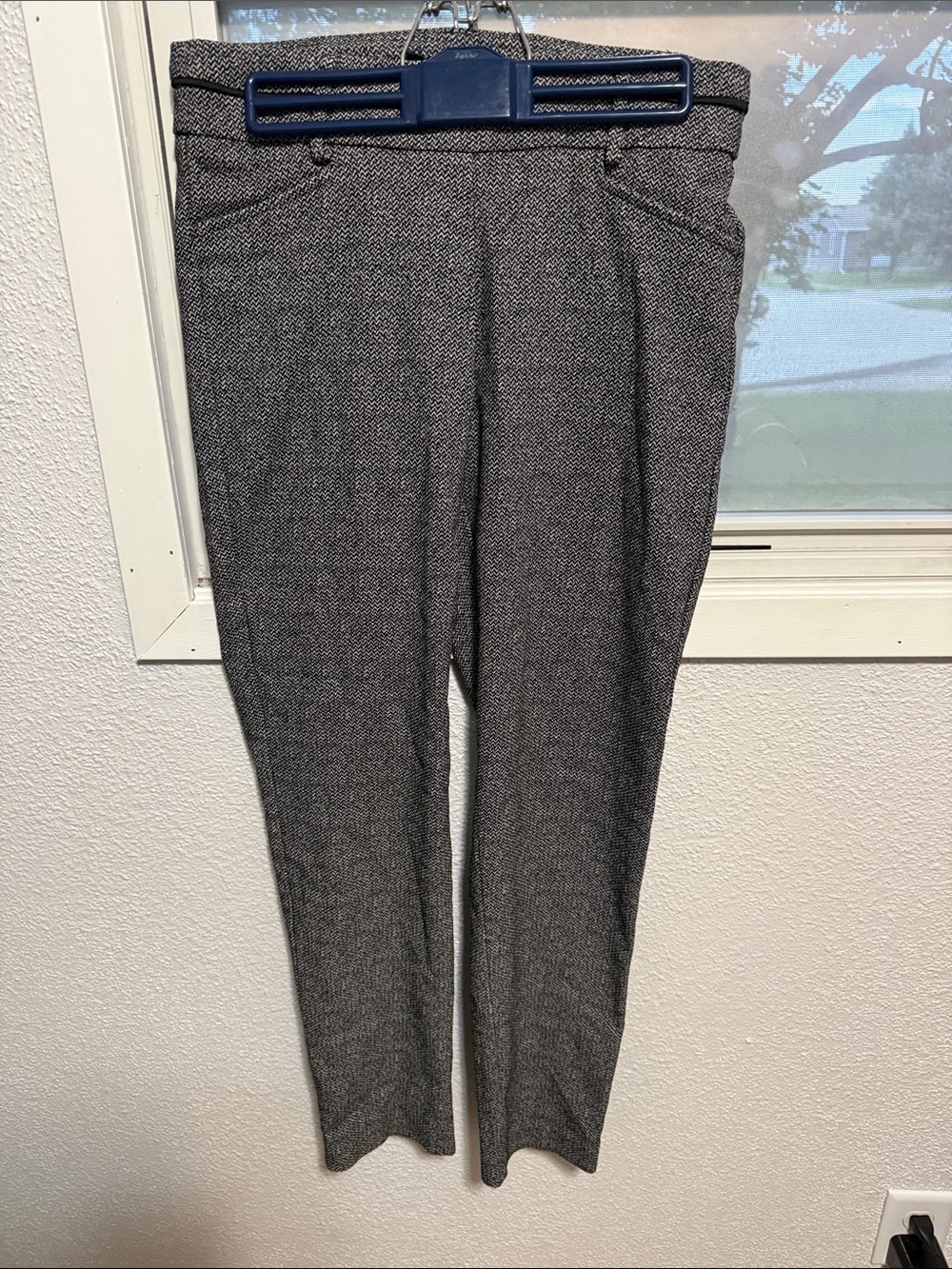 Zac & Rachel Gray Textured Straight-Leg Trousers